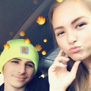 Meet your Posher, Karissa